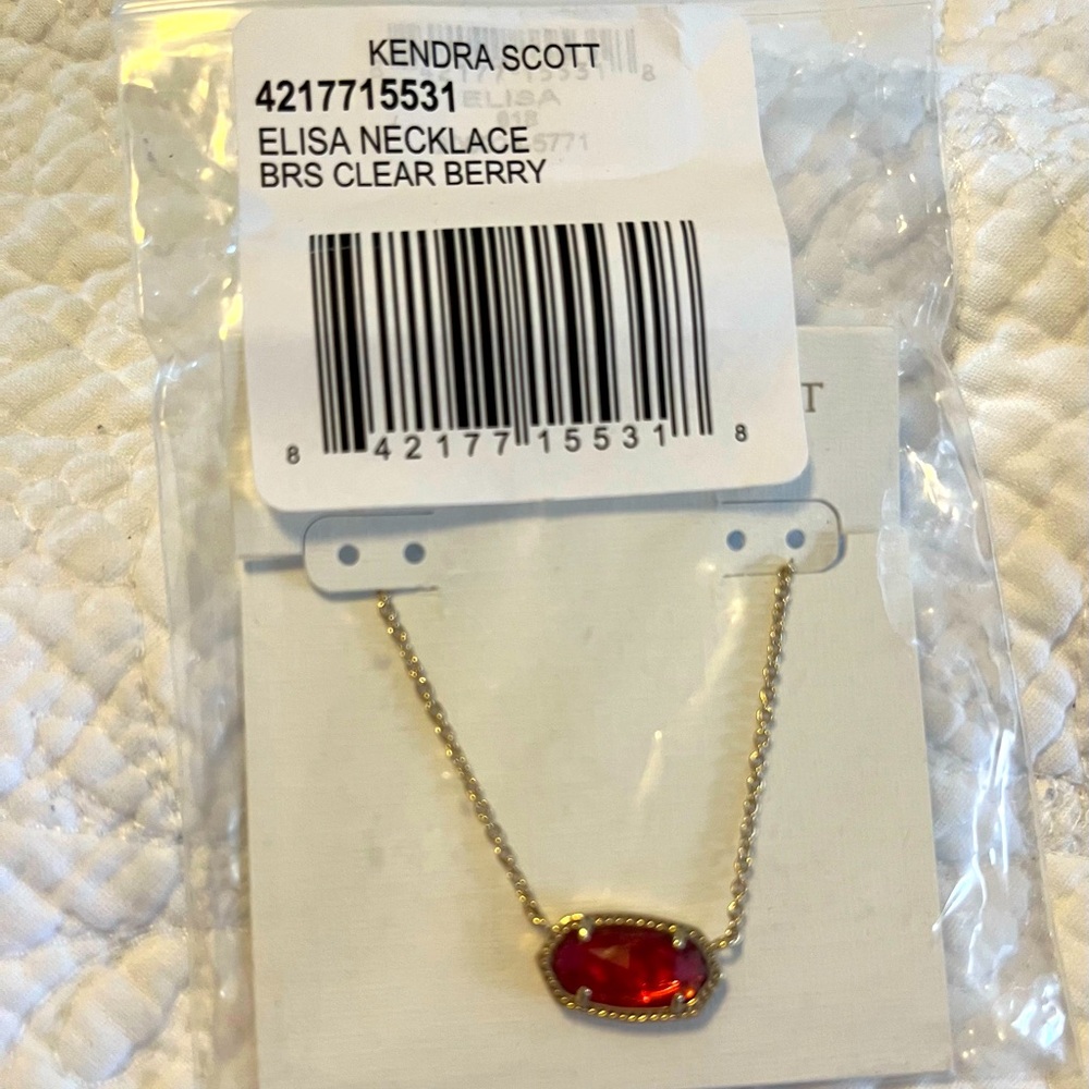 Necklace berry color gold tone like new Elisa LIKE NEW in package - Picture 3 of 9